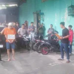 Alung Peragakan 29 Adegan saat Bunuh dan Simpan Mayat Pacarnya di Ruko Brajamustika Bogor