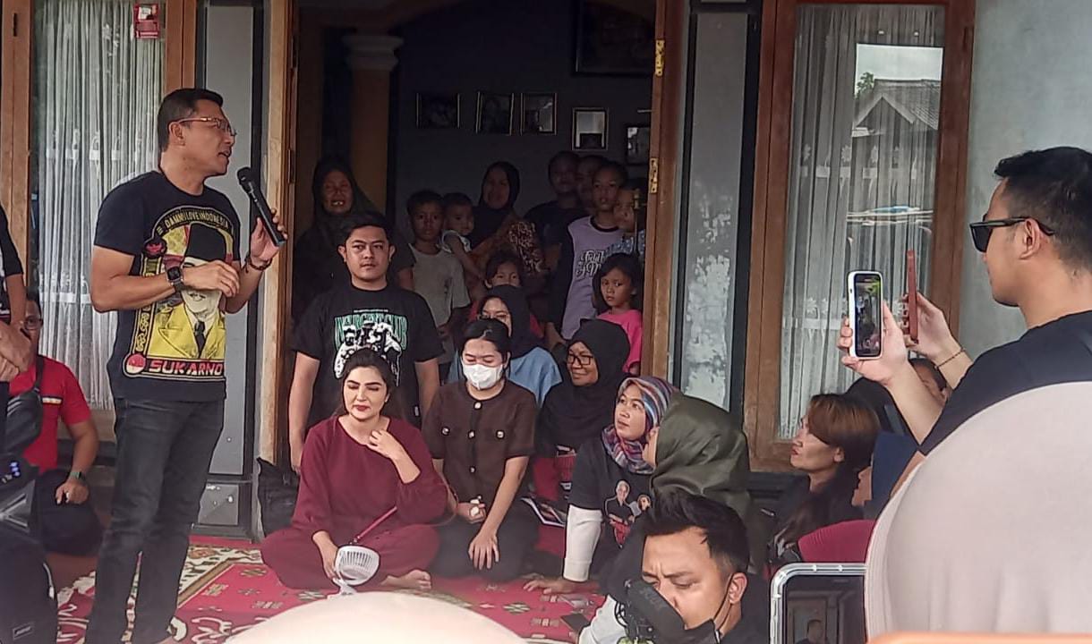 Bunda Ashanty Dampingi Anang Hermansyah Blusukan di Gunungsindur Bogor