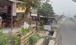 Kios di Bandung Barat Diperas Oleh Oknum Mengatasnamakan Petugas Bea Cukai