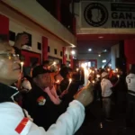 Relawan pasangan Ganjar-Mahfud se-Jabar menggelar aksi solidaritas untuk korban kekerasan di Sleman dan Boyolali di Sekretariat TPD Jabar, Jalan Pelajar Pejuang 45, Kota Bandung, Sabtu 6 Januari 2024 malam.