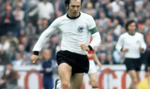 RIP Legenda Franz Beckenbauer, Simak Prestasinya di Sini!