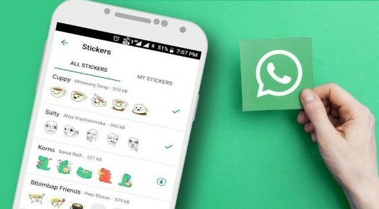 Bikin Stiker Sendiri di Whatsapp Jadi Mudah Lewat iPhone, Simak Caranya