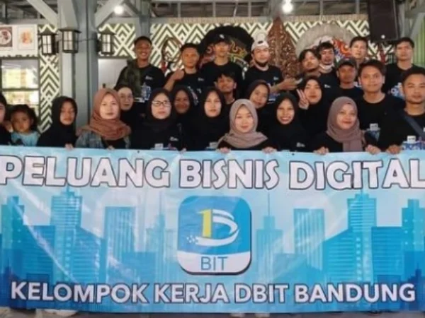 Beberapa pengguna aplikasi BIT dari Bandung. (facebook @imayolshop)