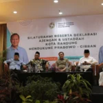 Ajengan dan Ustadzah Kota Bandung mendeklarasi dukungan kepada Paslon Prabowo Gibran, Sabtu (03/02)