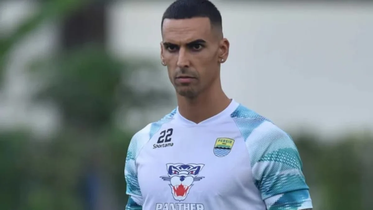 Bek Persib Bandung, Alberto Rodriguez (Persib Bandung)