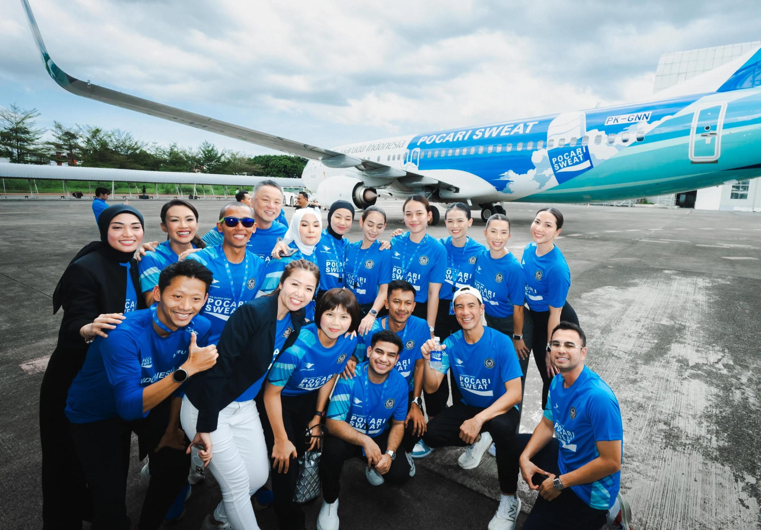 Untuk mendukung Sport Tourism di Indonesia, Pocari Sweat menjalin kerjasama dengan PT Garuda Indonesia dengan mem-branding pesawat Boing