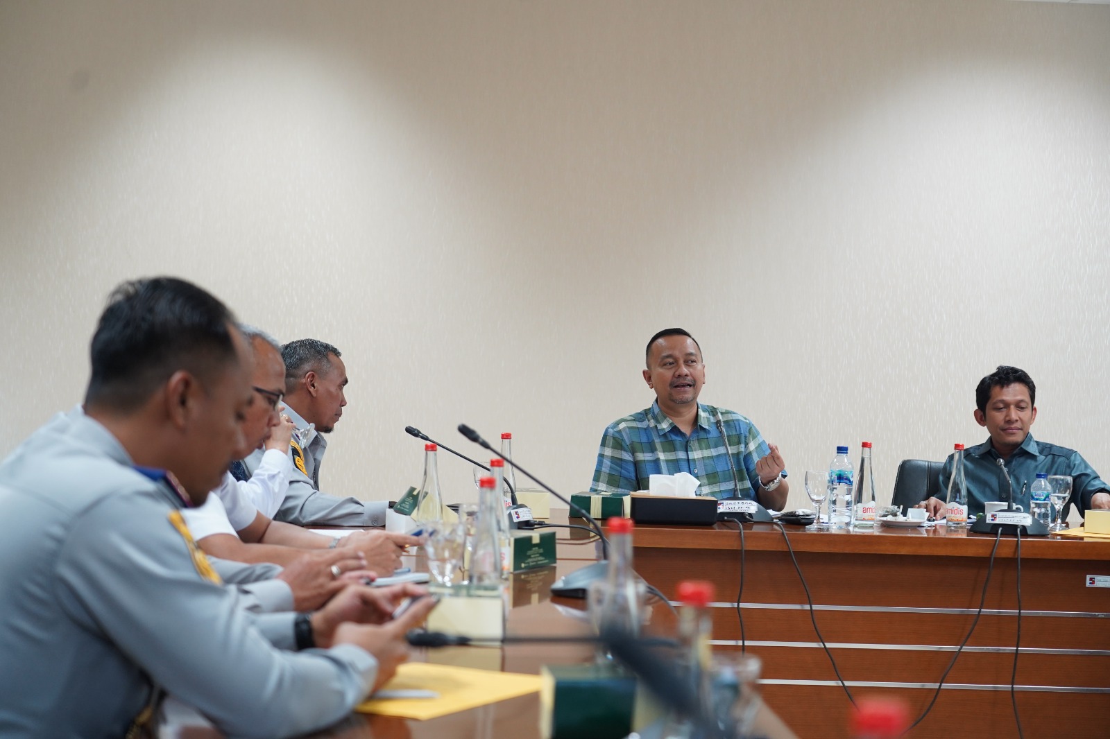 Jajaran Komisi III DPRD Kota Bogor saat memanggil Pimpinan Dishub Kota Bogor dalam pembahasan trem.