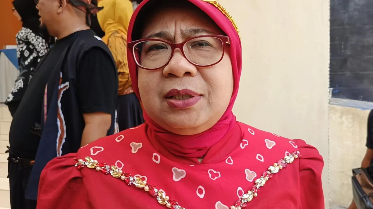 Pj Wali Kota Banjar Hj Ida Wahida Hidayati saat diwawancara awak media belum lama ini. (Cecep Herdi/Jabar Ekspres)