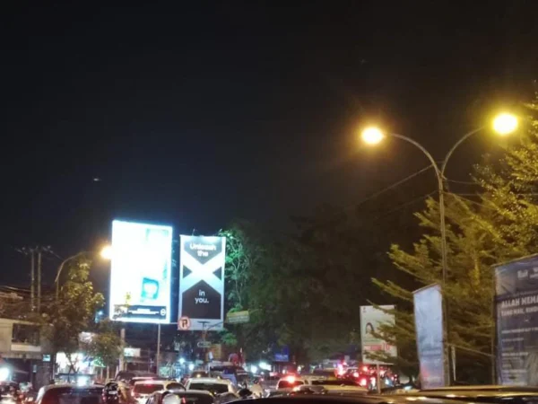 Pemerintah akan bangun Tol Dalam Kota Bandung untuk atasi kemacetan.