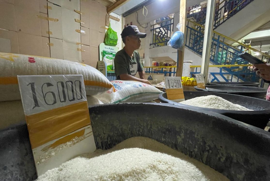Harga beras di Kabupaten Bandung Barat cukup mahal/Foto: Suwitno/Jabar Ekspres/
