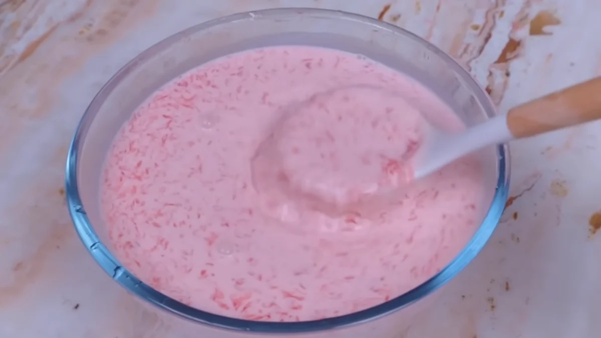 Es Lumut Viral yang Dibuat Jessica Jane, Cocok Jadi Ide Bisnis Jualan Takjil di Bulan Ramadhan/ Tangkap Layar YouTube Jessica Jane