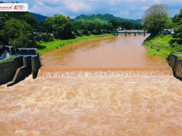 Ilustrasi: Kondisi Sungai Citanduy yang deras saat korban nyemplung ke sana.
