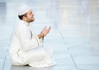 ILUSTRASI Bacaan Sholawat Farah yang bisa dirutinkan selama Ramadan. (freepik)