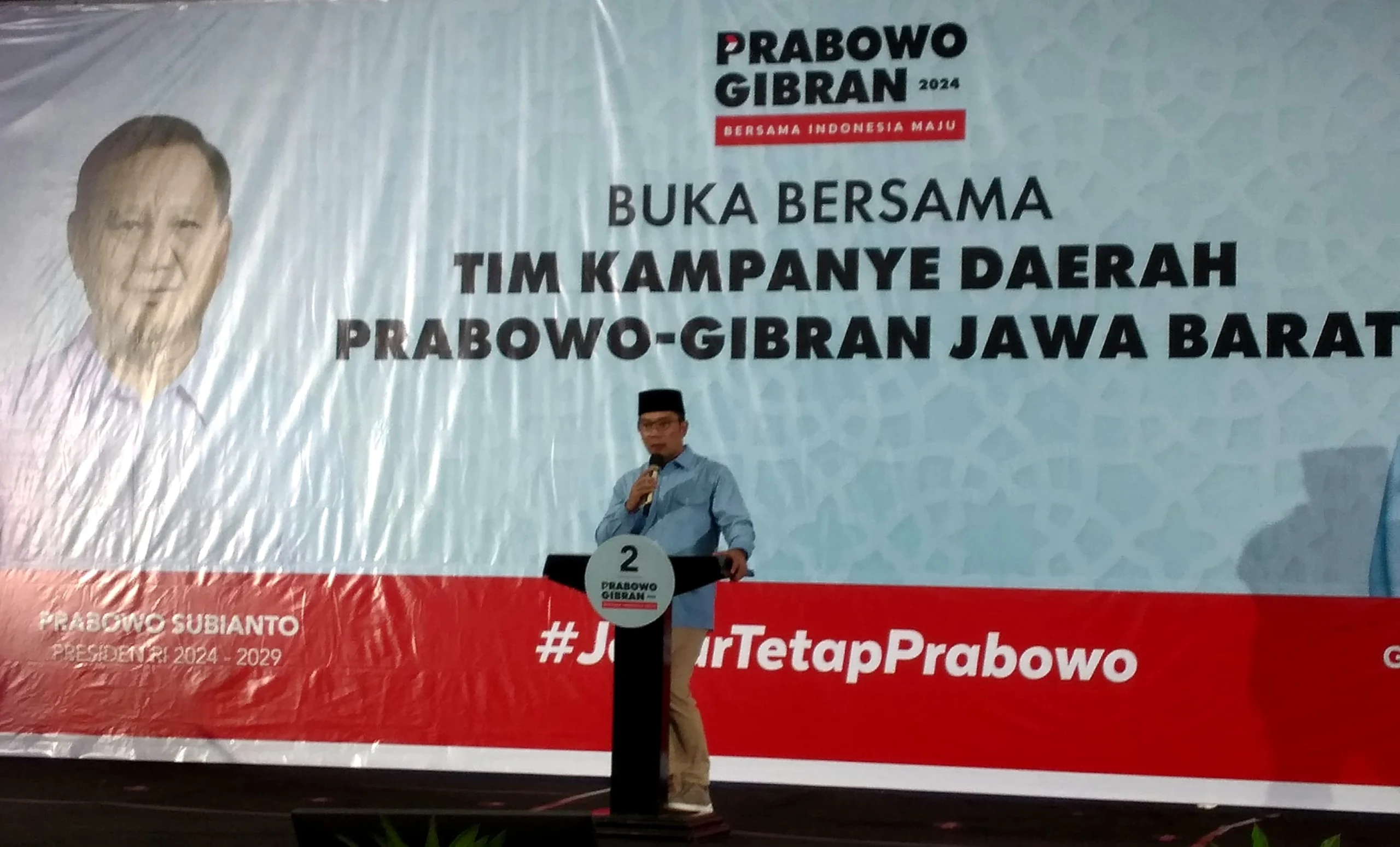 Ridwan Kamil saat pembubaran TKD Prabowo Gibran Jabar, Sabtu (23/03)