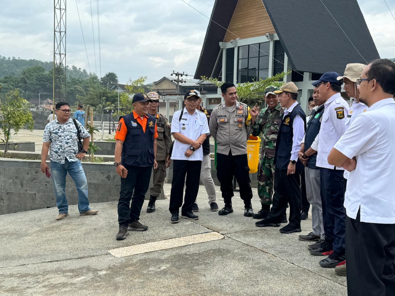 Evakuasi Warga Pesisir Palabuhanratu Selesai, Warga Terdampak Masih Tinggal di Pengungsian