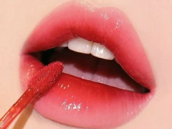 Tips Memilih Lipstik Ombre Sederhana untuk Tampil Cantik di Hari Raya Tanpa Ribet!