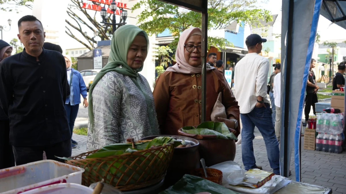 Disperindag Jawa Barat Gelar Pasamoan di Pasar Kreatif Jabar