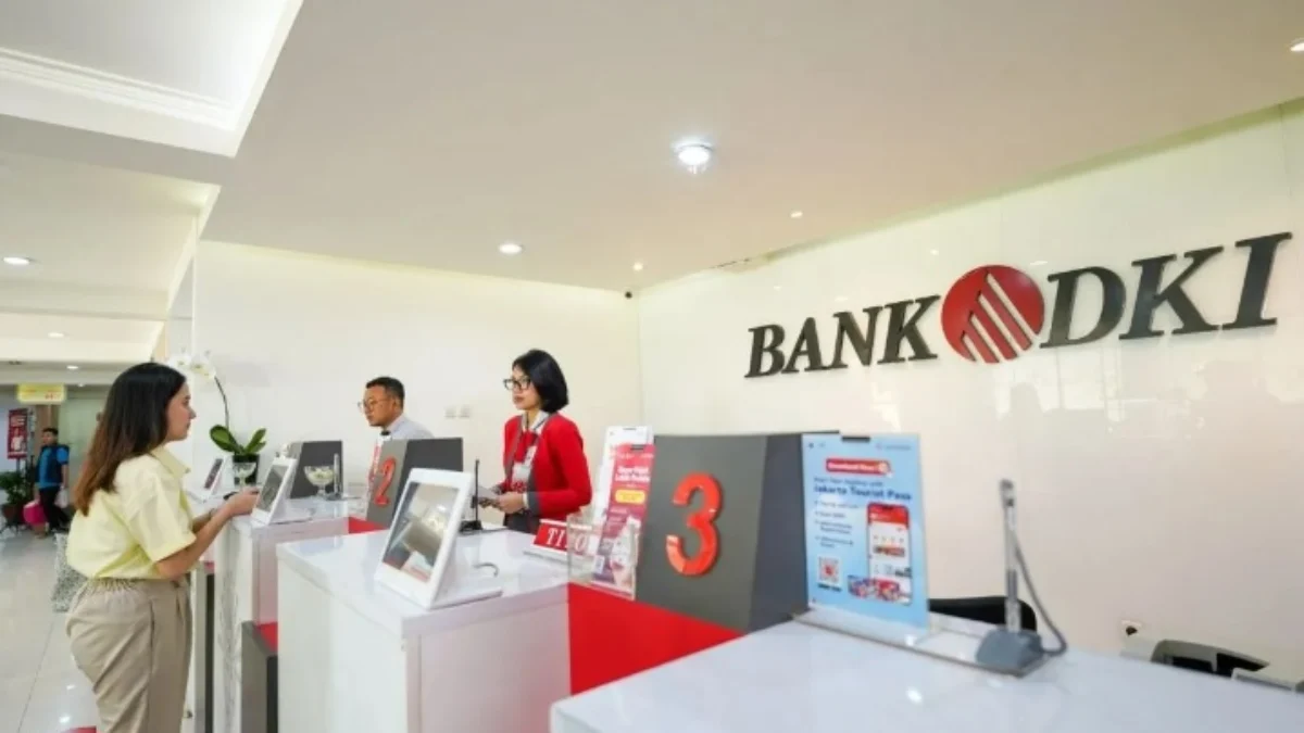 Ilustrasi Tukar Uang Baru Kini Bisa di Bank DKI untuk Lebaran 2024/ Antara