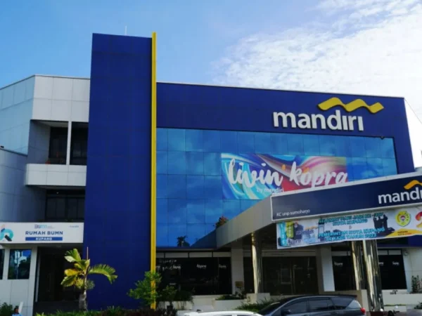 Ilustrasi Cara Tukar Uang Baru di Bank Mandiri/ Gedung Bank Mandiri Area Kupang di Kota Kupang, NTT. (ANTARA/HO-Humas Bank Mandiri Area Kupang)