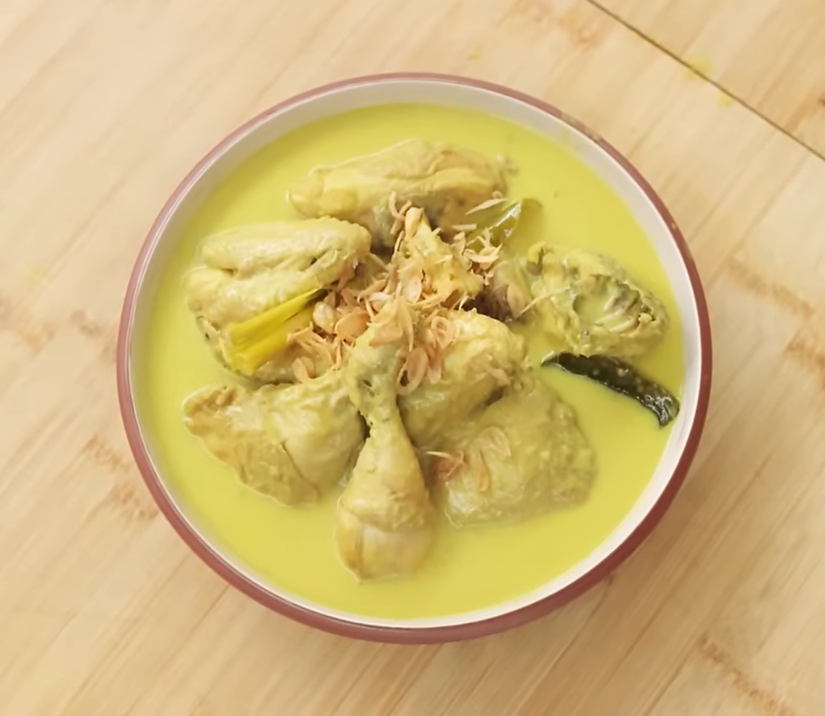 Resep Opor Ayam Kuning, Persiapan Hidangan Wajib Lebaran!