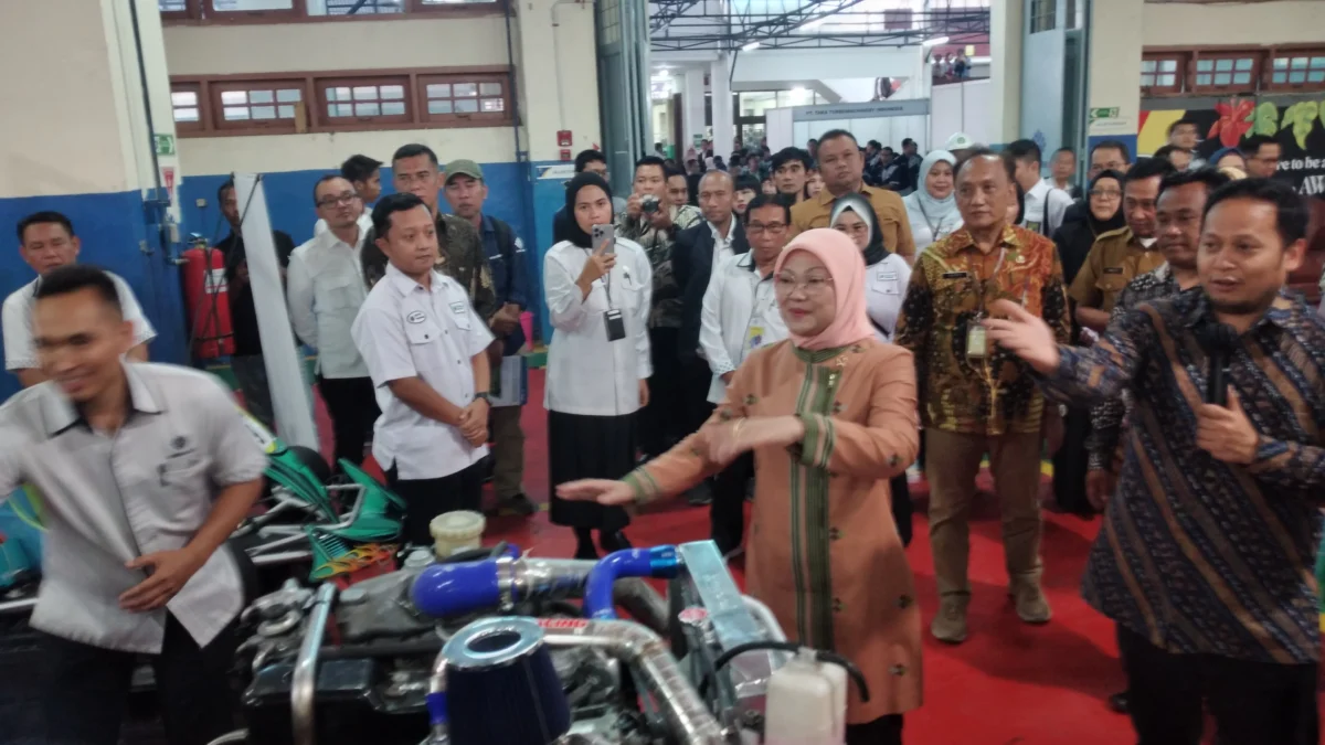 Menaker Ida Fauziah berkunjung ke BBPVP Bandung