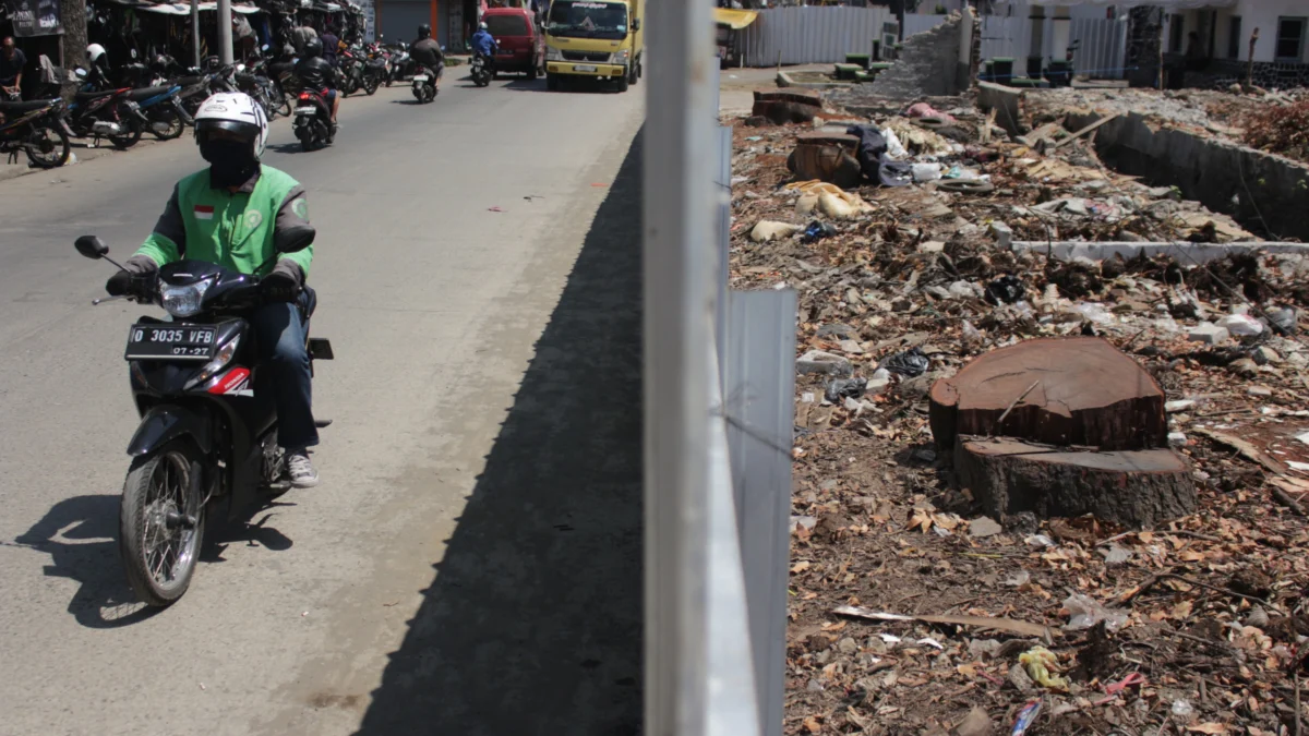 Ilustrasi: Berkurangnya Ruang Terbuka Hijau (RTH) di Kota Bandung akibat masifnya pembangunan. (Pandu Muslim/Jabar Ekspres)