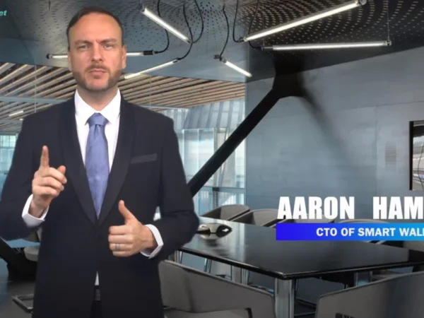 Video Bos Smart Wallet Aaron Hamilton saat mengucapkan Terimakasih
