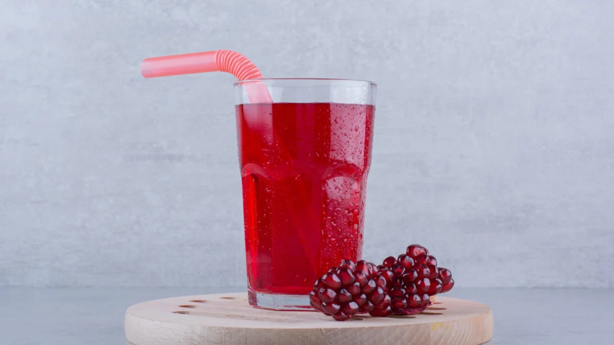 Minuman Detox Raspberry Dapat Menjaga Kulit Tetap Sehat dan Kencang! (ilustrasi: Freepik)