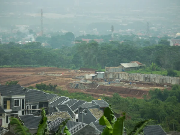 Ilustrasi permukiman di area perbukitan Kota Bandung (Pandu Muslim)