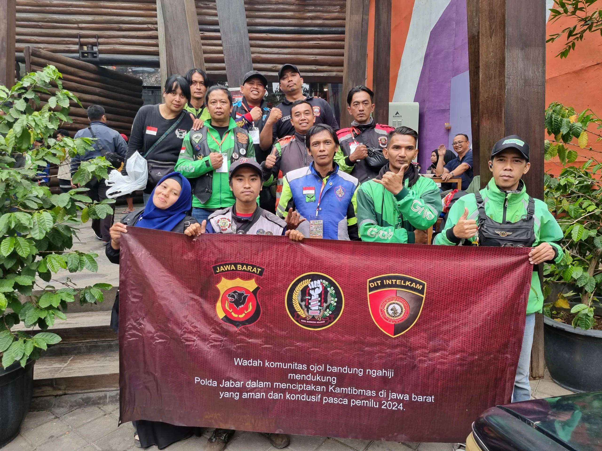 omunitas Ojek online Bandung Ngahiji Ajak Anggotanya Bantu Korban Bencana di Jabar
