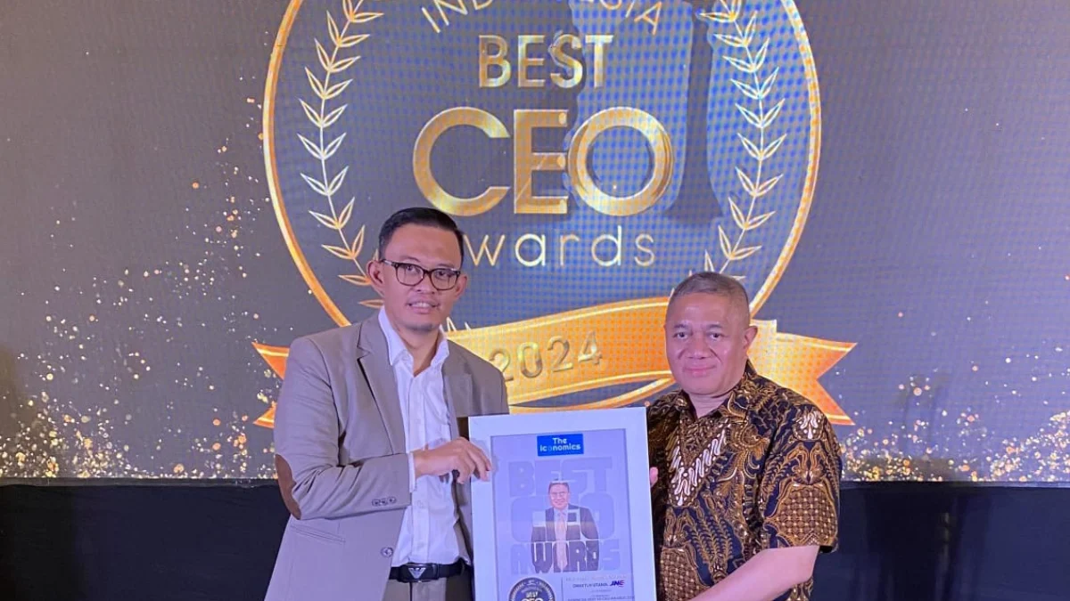 Lima Tahun Berturut-Turut, Mohamad Feriadi Soeprapto Raih Best 50 CEO Awards