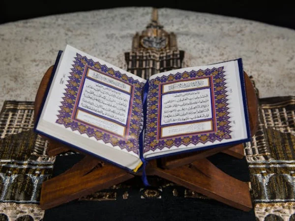 Ilustrasi Rangkuman Materi Nuzulul Qur'an 17 Ramadhan/ Pexels/ GR Stocks