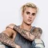 Justin Bieber Mengunggah Foto-Foto Menangis, Penggemar Khawatir