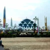 Bisa jadi Alternatif Salat Idul Fitri, Ini Imam dan Khatib di Masjid Al Jabbar