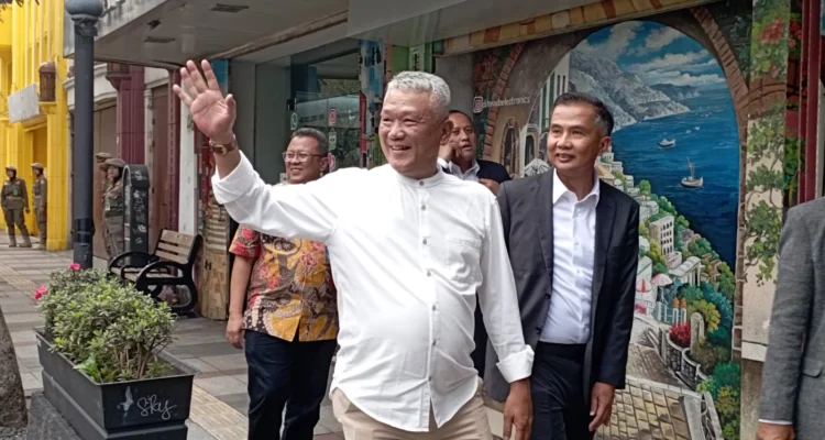 Pj Gubernur Jabar dan Pj Wali Kota Bandung/istimewa