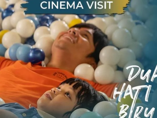 Jadwal Film Dua Hati Biru di Bioskop Jakarta, Besutan Starvision dan Wahana Kreator!