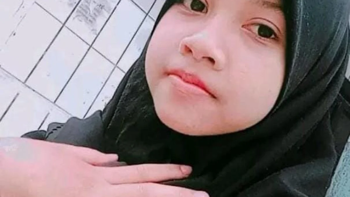 Foto Nana Rohana (15), siswi kelas 9 Madrasah Tsanawiyah Negeri (Mts N), yang tinggal di Desa Ciluluk, Kecamatan Cikancung, Kabupaten Bandung kini sudah tiga pekan dikabarkan menghilang masih belum tampak batang hidungnya. (Istimewa)