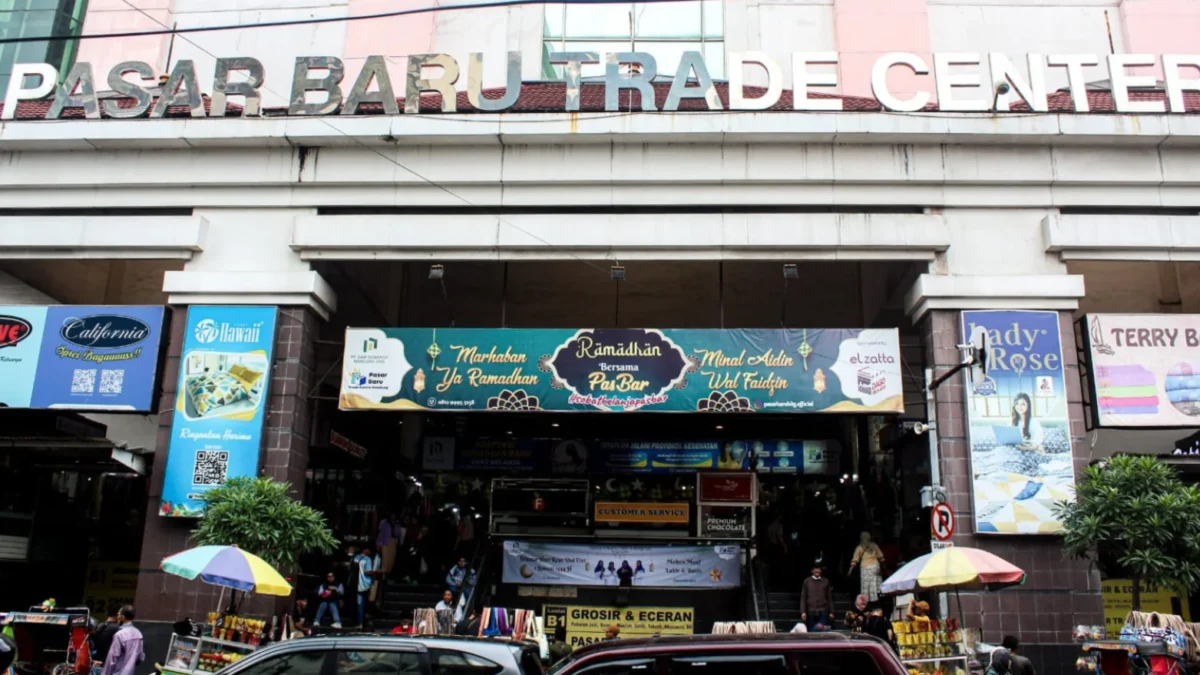 Pasar Baru Trade Center Bandung, Tempat Oleh-Oleh Terlengkap dan Murah/ Dok. Jabar Ekspres