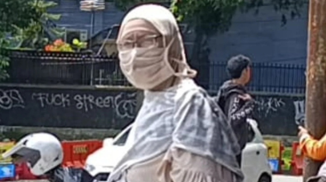 Ibu Pengemis yang Viral di Medsos Ternyata Sudah Hidup di Jalan 14 Tahun