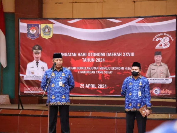 Sekretaris Daerah kabupaten Bogor Burhanuddin saat memberikan sambutan. Foto : Sandika Fadilah/Jabarekspres.com