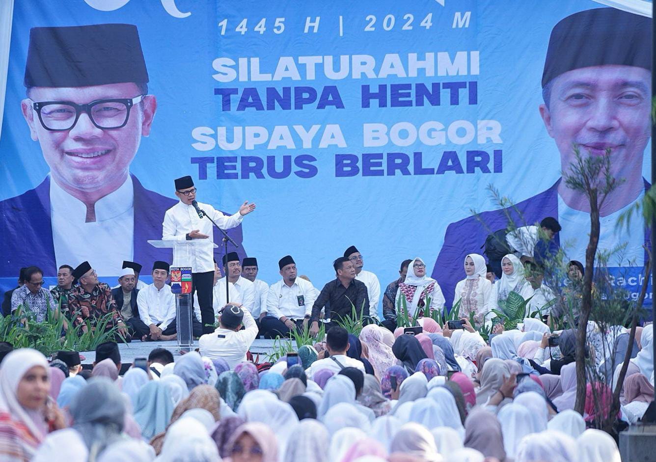 Wali Kota Bogor, Bima Arya dalam momen Halal Bihalal yang digelar Pemerintah Kota Bogor, Selasa (16/4). (Yudha Prananda / Kabar Ekspres)