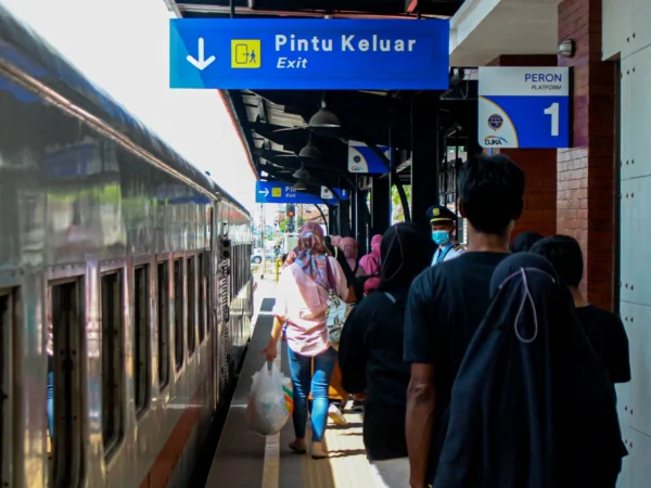 Ist. 52 ribu lebih penumpang kereta api sudah tinggalkan Bandung. Foto. Pandu muslim Jabar Ekspres.