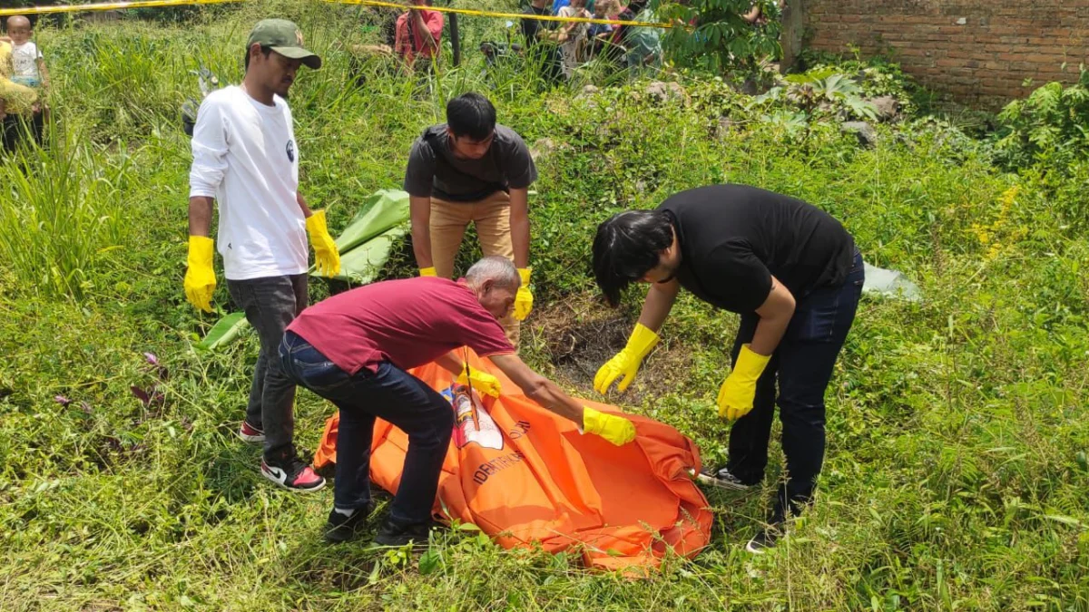 Penemuan mayat wanita lansia di Sukabumi/Istimewa/