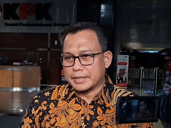KPK Periksa 3 Saksi Terkait Dugaan Korupsi Lahan Tol Trans Sumatra