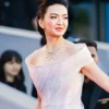 Raline Shah Tampil Memukau Hadiri Pemutaran "Kinds of Kindness" di Festival Film Cannes 2024