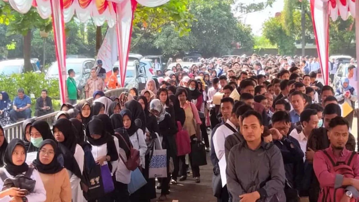 BPS: Jumlah Pengangguran Lulusan SMK dan SMA Terbanyak di Indonesia