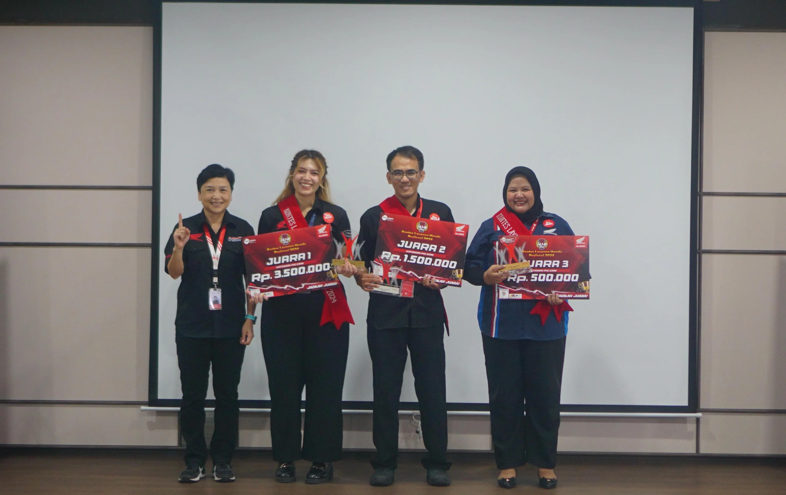 Juara Kategori PIC CRM Kontes Layanan Honda Regional 2024, Hadapi Tantangan Menuju Tingkat Nasional
