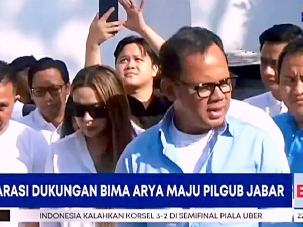 Dirut Perumda Tirta Pakuan Kota Bogor, Rino Indira Gusniawan (Pojok Kanan) tertangkap kamera saat hadir dalam Deklarasi Calon Bakal Gubernur Jabar, Bima Arya beberapa waktu lalu. (Yudha Prananda / Istimewa)