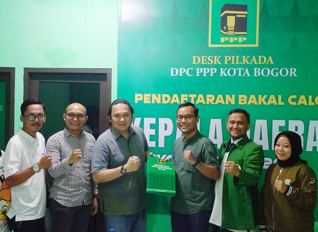 Kandidat Bacawalkot Bogor, Farhat Abbas dalam lawatannya ke Kantor DPC PPP Kota Bogor, Jumat (10/5) Sore. (Yudha Prananda / Jabar Ekspres)