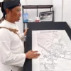 Doc. Anggota Cimahi Heritage, Soni Sanjaya saat Menerangkan Peta Nama Jalan di Cimahi Tempo Dulu Tahun 1940 (Mong)